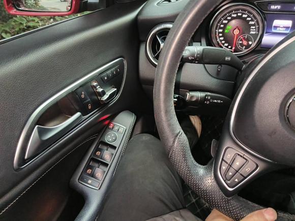 [上海·沪K] 二手奔驰奔驰CLA2018款 CLA 200 时尚型