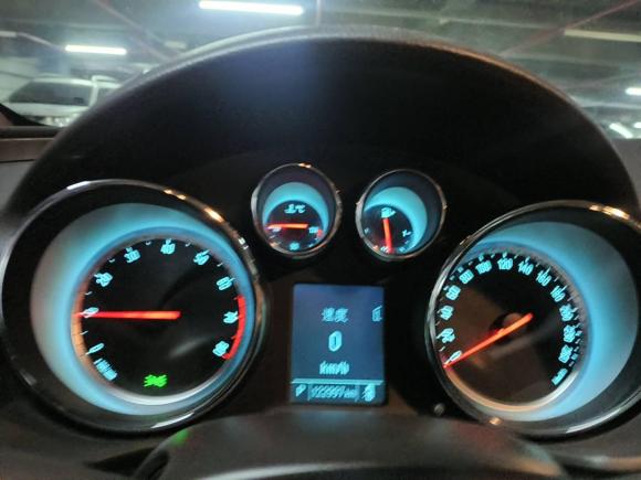 [苏州·苏E] 二手别克君威2012款 2.0L 舒适版