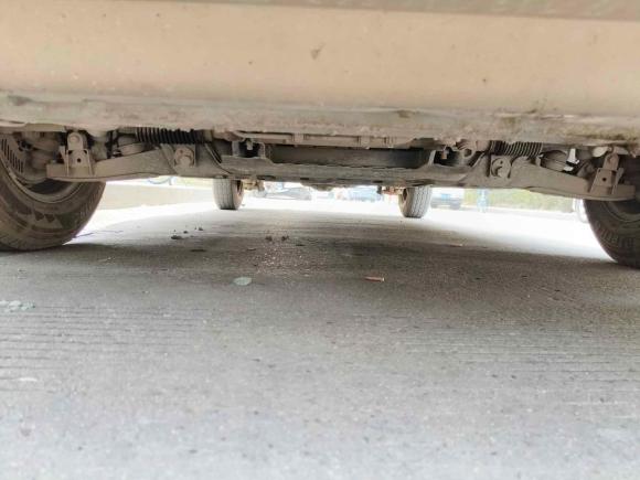 [西安·陕U] 二手福田风景G92017款 2.4L汽油商运版长轴6座4G69