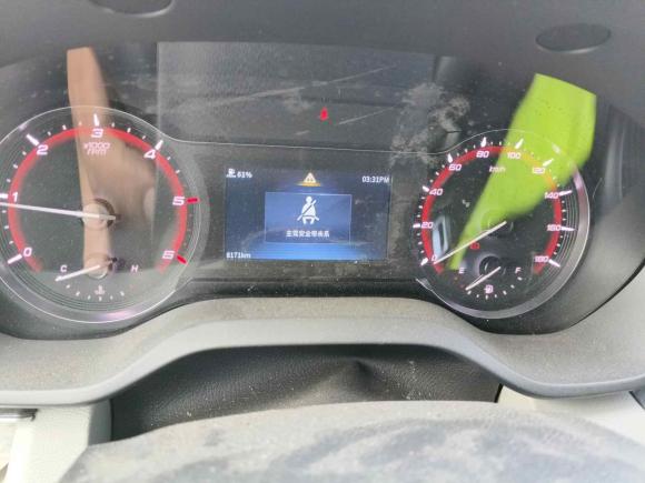 [常州·苏D] 二手上汽大通MAXUS新途V902022款 2.0T手动VAN后驱长轴高顶后单胎3座