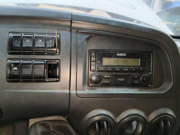 [上海·沪A] 二手依维柯依维柯褒迪2013款 2.8T-A36 客货两用