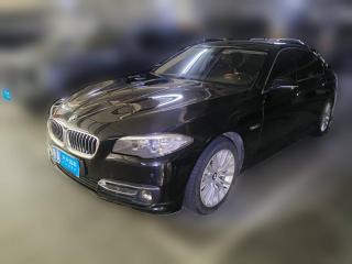 宝马宝马5系2017款 525Li 豪华设计套装