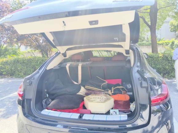 [上海·沪E] 二手宝马宝马X42022款 xDrive 25i M运动套装