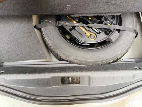 [合肥·皖A] 二手标致标致5082013款 2.0L 两周年纪念 自动天窗经典版