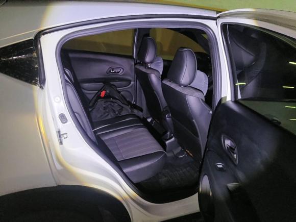 [深圳·粤S] 二手本田缤智2015款 1.8L CVT两驱精英型