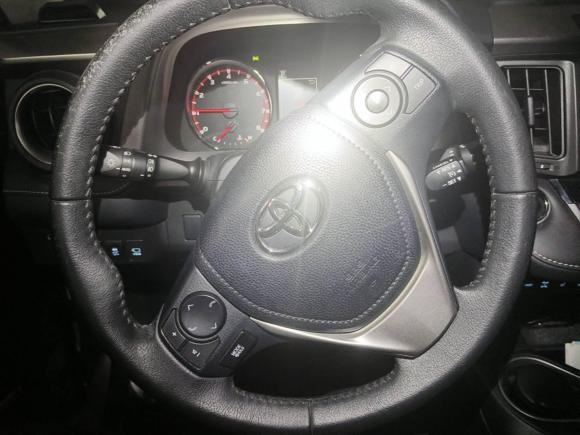 [上海·沪D] 二手丰田RAV4荣放2016款 2.5L 自动四驱精英版
