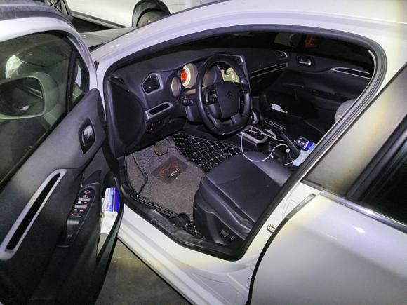 [深圳·粤B] 二手雪铁龙雪铁龙C4L2015款 1.8L 自动豪华版