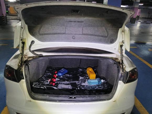 [武汉·鄂W] 二手三菱翼神2011款 致炫版 2.0L 手动舒适型