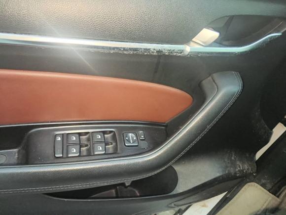 [湖州·浙E] 二手中华中华V62018款 1.5T 手动豪华型