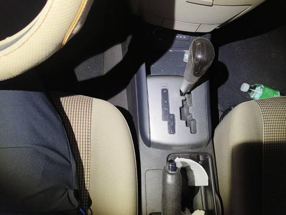 [广州·粤E] 二手现代悦动2011款 1.6L 自动舒适型