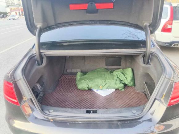 [西安·陕J] 二手奥迪奥迪A82011款 A8L 3.0 TFSI quattro舒适型(213kW)