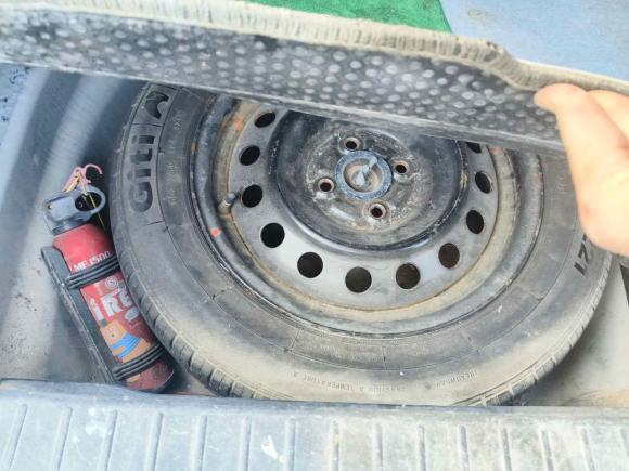 [成都·川K] 二手丰田花冠2013款 1.6L 手动卓越版