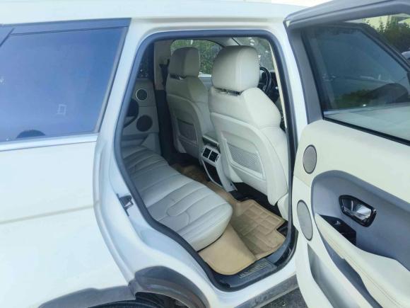 [金华·苏L] 二手路虎揽胜极光2013款 2.0T 5门耀致版