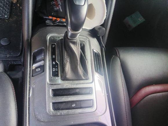 [宁波·豫N] 二手长安长安CS552017款 1.5T 自动炫色型