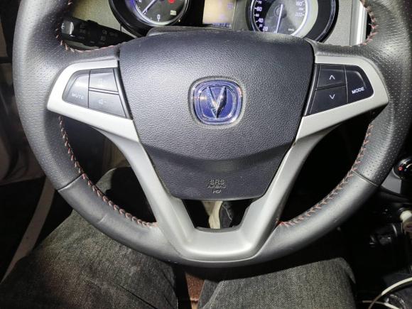 [武汉·鄂A] 二手长安长安CS352016款 1.6L 手动豪华型 国V