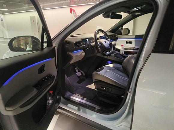 [上海·沪A] 二手蔚来蔚来ES62020款 420KM 运动版