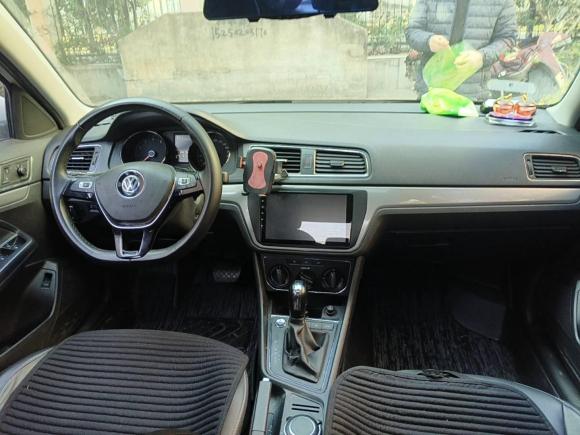 [上海·沪C] 二手大众朗逸2017款 1.6L 自动舒适版