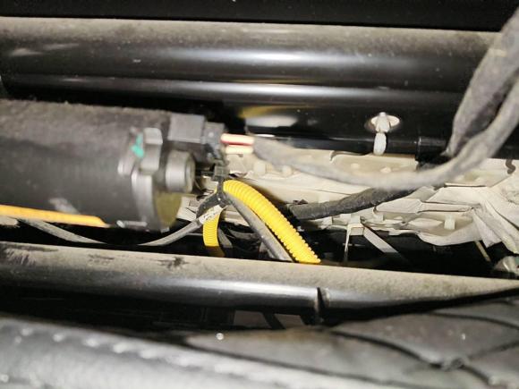 [佛山·粤E] 二手哈弗哈弗H62017款 红标 运动版 1.5T 自动两驱豪华型