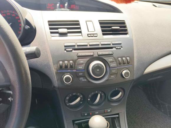 [苏州·苏U] 二手马自达马自达3星骋2013款 两厢 1.6L 自动精英型