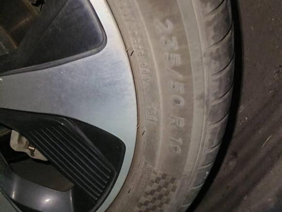 [广州·粤A] 二手比亚迪宋PLUS新能源2021款 DM-i 100KM 四驱旗舰PLUS