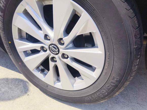 [上海·沪F] 二手日产天籁2019款 2.0L XL 舒适版