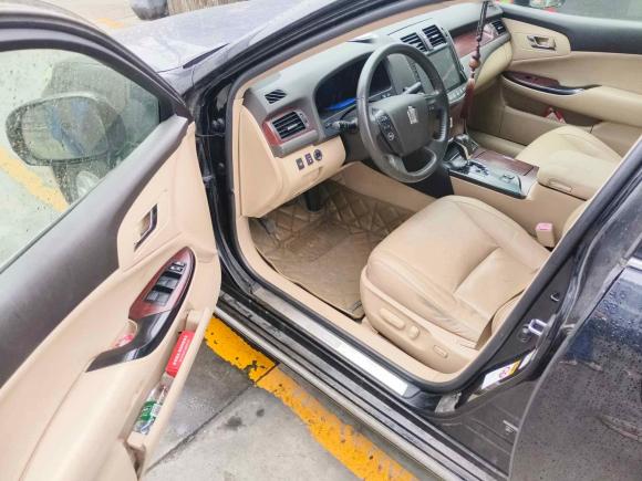 [成都·川A] 二手丰田皇冠2010款 2.5L Royal 真皮天窗版