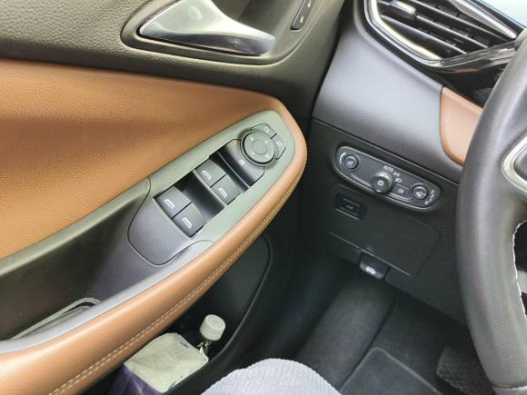 [上海·沪B] 二手别克昂科拉GX2020款 20T CVT两驱旗舰型