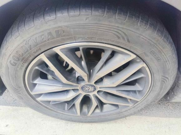 [深圳·粤B] 二手比亚迪秦PLUS2021款 EV 400KM 豪华型