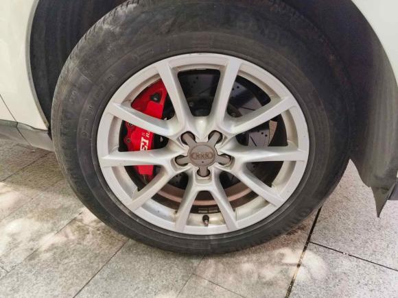 [武汉·鄂A] 二手奥迪奥迪Q52015款 40 TFSI 进取型