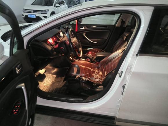 [南京·皖P] 二手雪铁龙雪铁龙C52014款 2.0L 自动尊享型