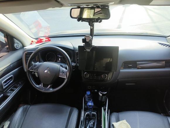 [西安·陕A] 二手三菱欧蓝德2018款 2.4L 四驱精英版 5座