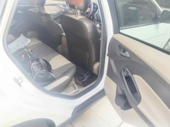 [常州·苏D] 二手福特福克斯2012款 两厢 1.6L 自动风尚型