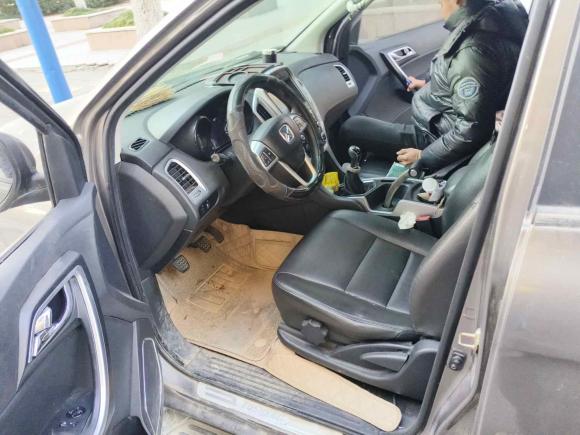 [南通·苏F] 二手江铃驭胜S3502013款 2.4T 手动两驱柴油豪华版5座