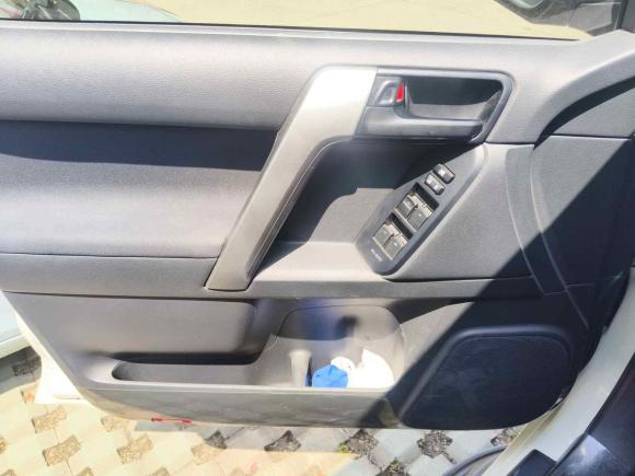 [青岛·鲁B] 二手丰田普拉多2015款 2.7L 自动标准版