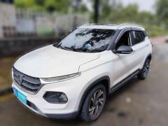 [青岛·鲁B] 宝骏宝骏5102017款 1.5L 手动豪华型