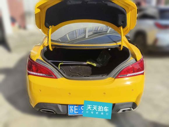 [上海·苏E] 二手现代劳恩斯-酷派2012款 2.0T 自动豪华版