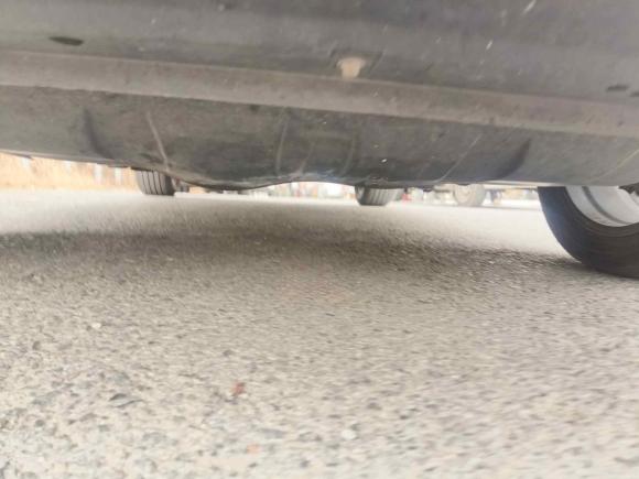 [南京·苏A] 二手奔腾奔腾X402017款 1.6L 自动尊享型