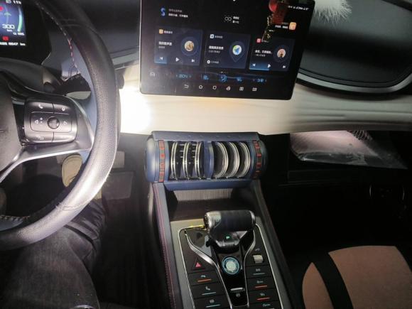 [南京·苏A] 二手比亚迪元PLUS2022款 510KM 旗舰型