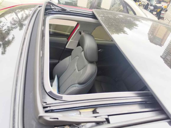 [广州·粤A] 二手奥迪奥迪Q2L2022款 35 TFSI 时尚致雅型