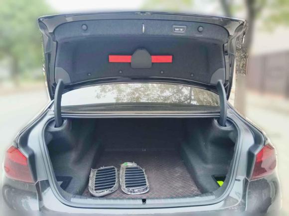 [义乌·浙G] 二手宝马宝马5系2019款 改款 530Li 尊享型 M运动套装