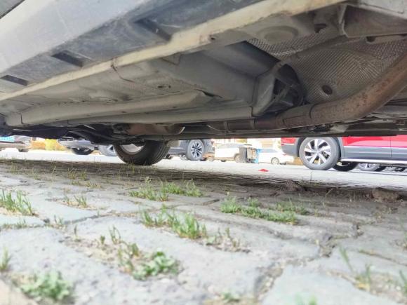 [无锡·苏B] 二手中华中华V32016款 1.5L 自动智能型