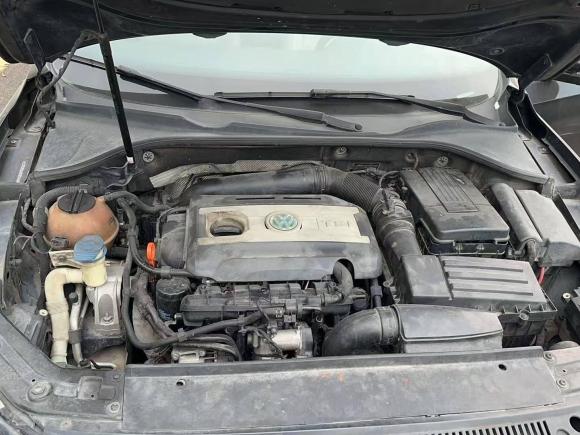 [成都·川A] 二手大众帕萨特2013款 1.8TSI DSG御尊版