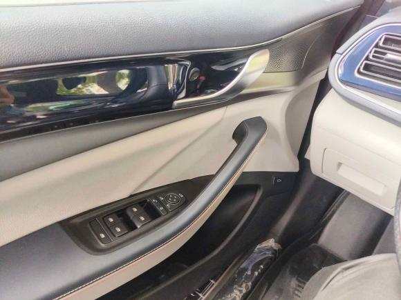 [上海·沪A] 二手比亚迪秦PLUS2021款 EV 400KM 豪华型