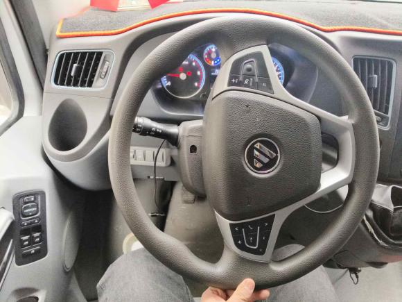 [无锡·苏B] 二手福田图雅诺2023款 吉象多功能 2.0T手动 长轴中顶 后单胎5/6/7/9座