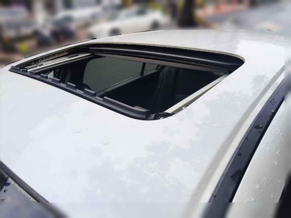 [广州·粤A] 二手本田雅阁2016款 混动 2.0L 锐酷版