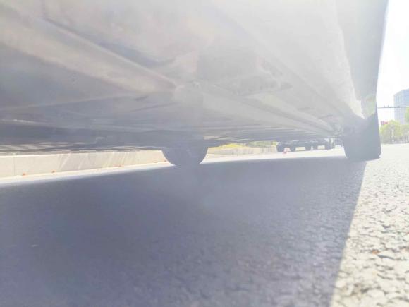 [南通·苏F] 二手奔驰奔驰E级2019款 改款 E 300 L 时尚型