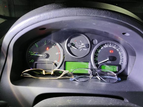 [上海·沪M] 二手路虎神行者22012款 2.2T SD4 HSE柴油版