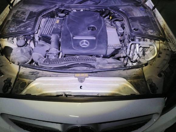 [济南·鲁A] 二手奔驰奔驰C级2016款 C 200 轿跑版