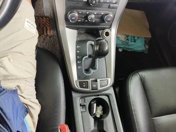 [上海·苏U] 二手雪佛兰科帕奇2015款 2.4L 四驱旗舰版 7座