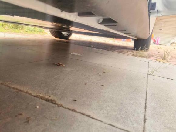 [青岛·鲁B] 二手荣威荣威D72025款 DMH 125km 世界冠军版